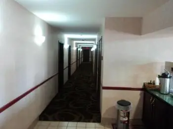 Garden Inn & Suites -Fitzgerald 9